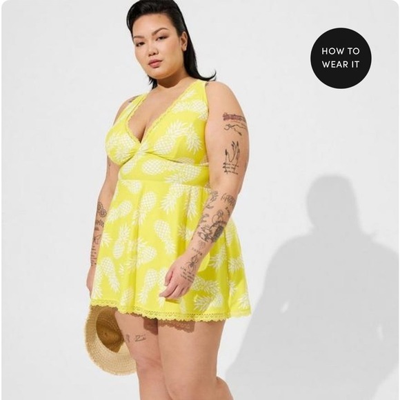 New Torrid sz 2 Pineapple Wireless Mid Lace Trimmed Dress W/ Brief Swim 2X - Picture 3 of 4